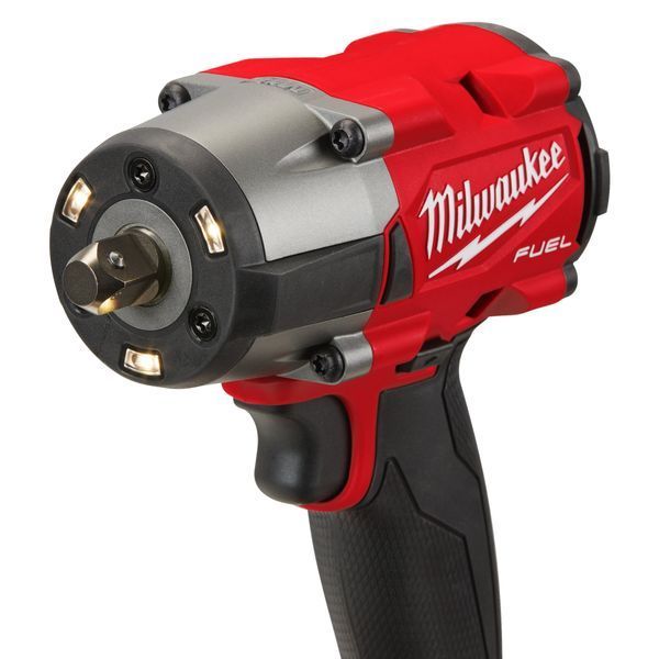 Гайковерт аккумуляторный бесщеточный MILWAUKEE 1/2" (881Нм) M18 FMTIW2P12-502X, с пином (ЗУ+2Х5Ач) 4933478453 фото