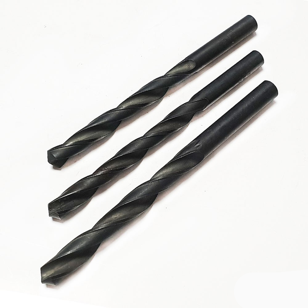 Сверло ц/х с твердославной напайной с пластиной Ф 6,8 ВК8 UA7320 фото