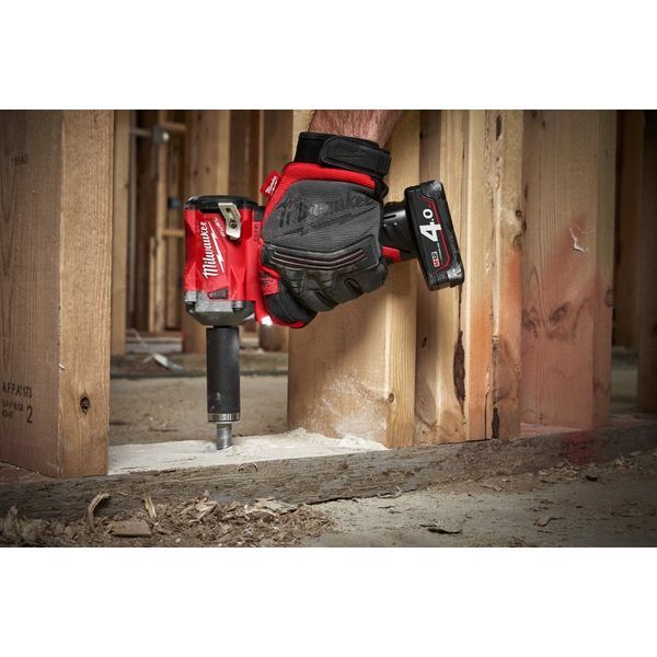 Гайковерт аккумуляторный бесщёточный MILWAUKEE 3/8" (339 Нм) M12 FIW38-0, с кольцом(каркас) 4933464612 фото