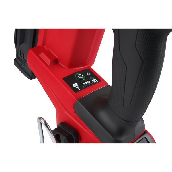 Пистолет гвоздезабивной аккумуляторный бесщёточный MILWAUKEE M18 FN18GS-202X (16-54мм) (ЗУ+2Х2Ач) 4933471407 фото